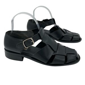 Vintage Danelle Leather Fisherman Style Low Heel Sandals